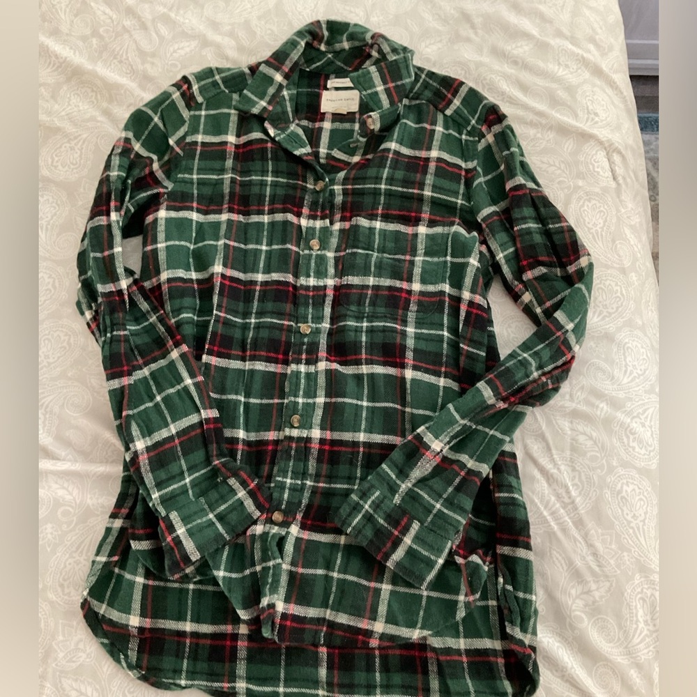 AE green plaid flannel